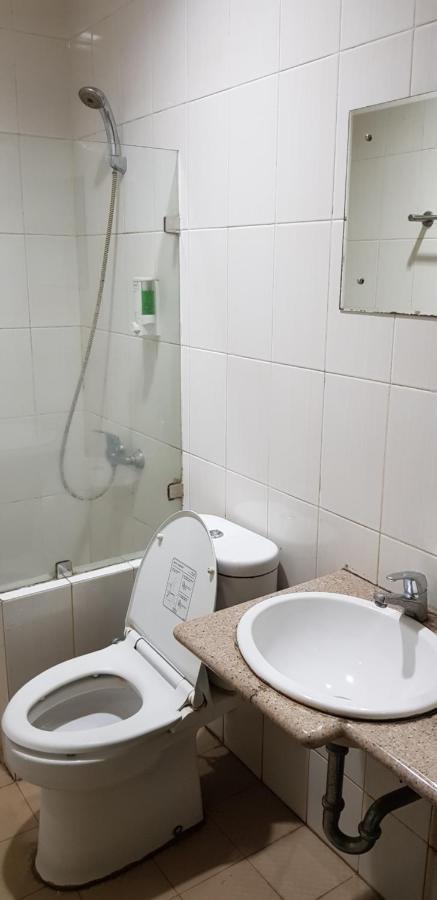 Hotel Dequr Jakarta Kota Luaran gambar