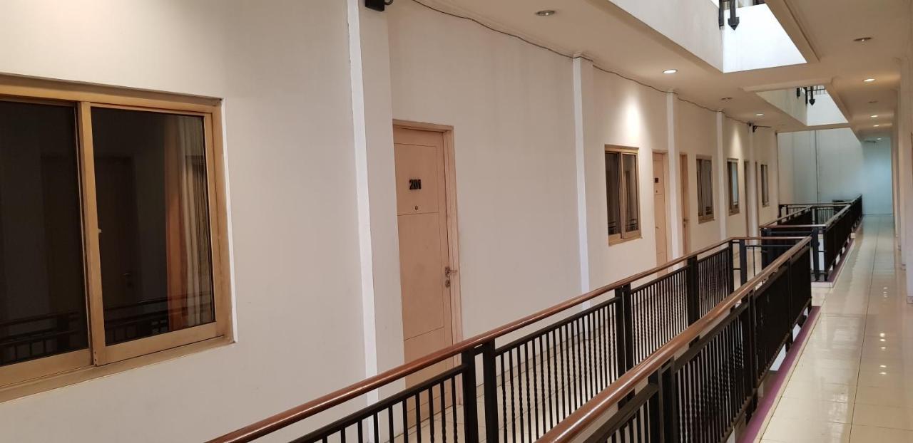 Hotel Dequr Jakarta Kota Luaran gambar