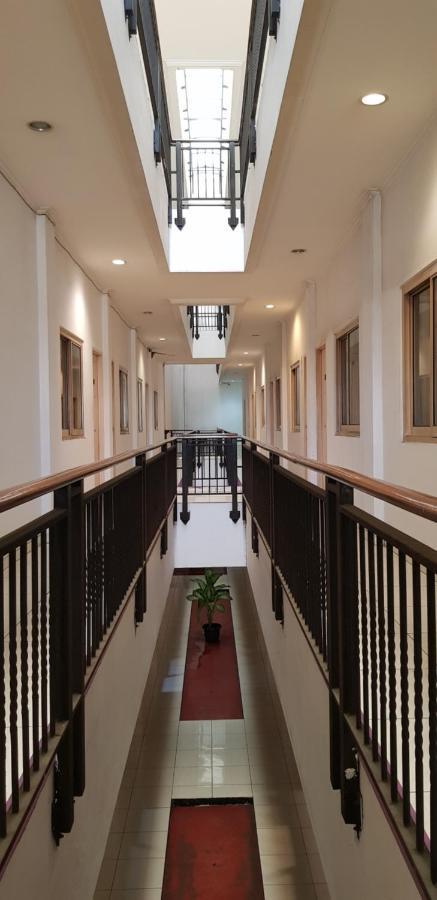 Hotel Dequr Jakarta Kota Luaran gambar