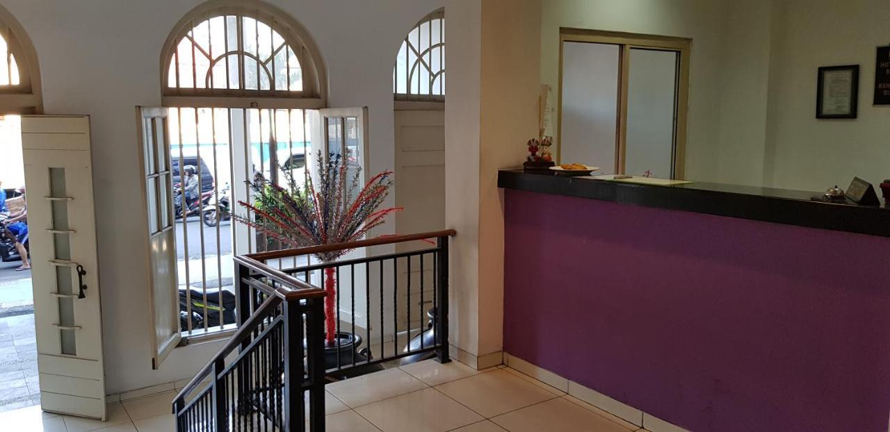 Hotel Dequr Jakarta Kota Luaran gambar