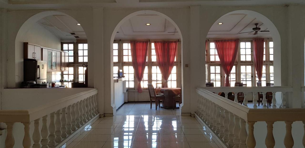 Hotel Dequr Jakarta Kota Luaran gambar